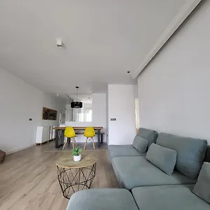 https://peaceful-stay-in-city-center.hotelsinnerja.org