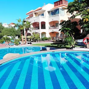 https://royal-golf-park-club.adeje-hotels.com